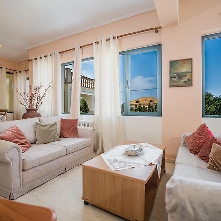 Le Reve Apartment Akrotiri  외부 사진