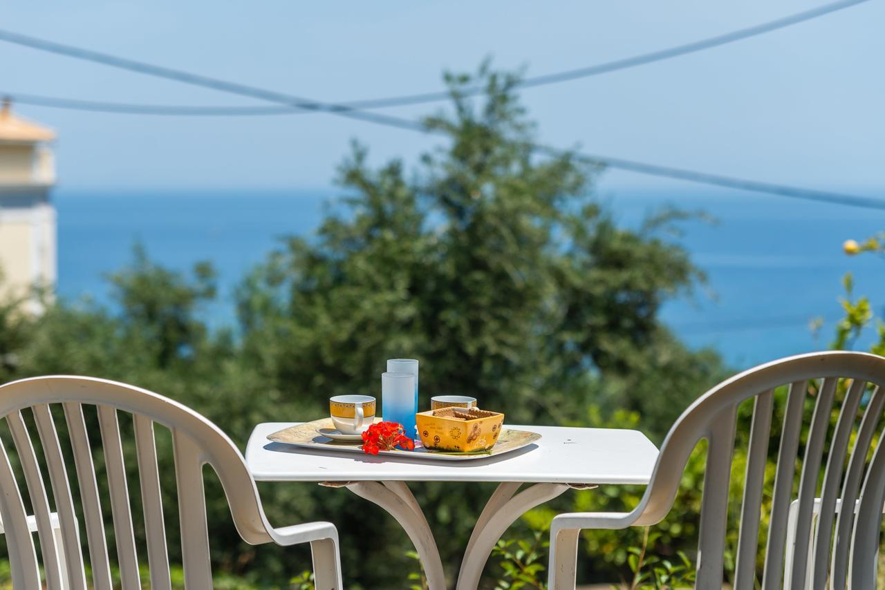 Le Reve Apartment Akrotiri  외부 사진