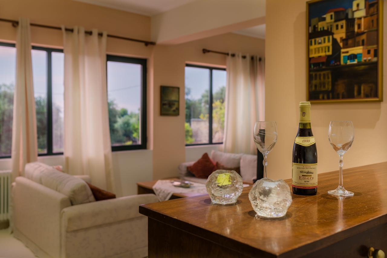 Le Reve Apartment Akrotiri  외부 사진